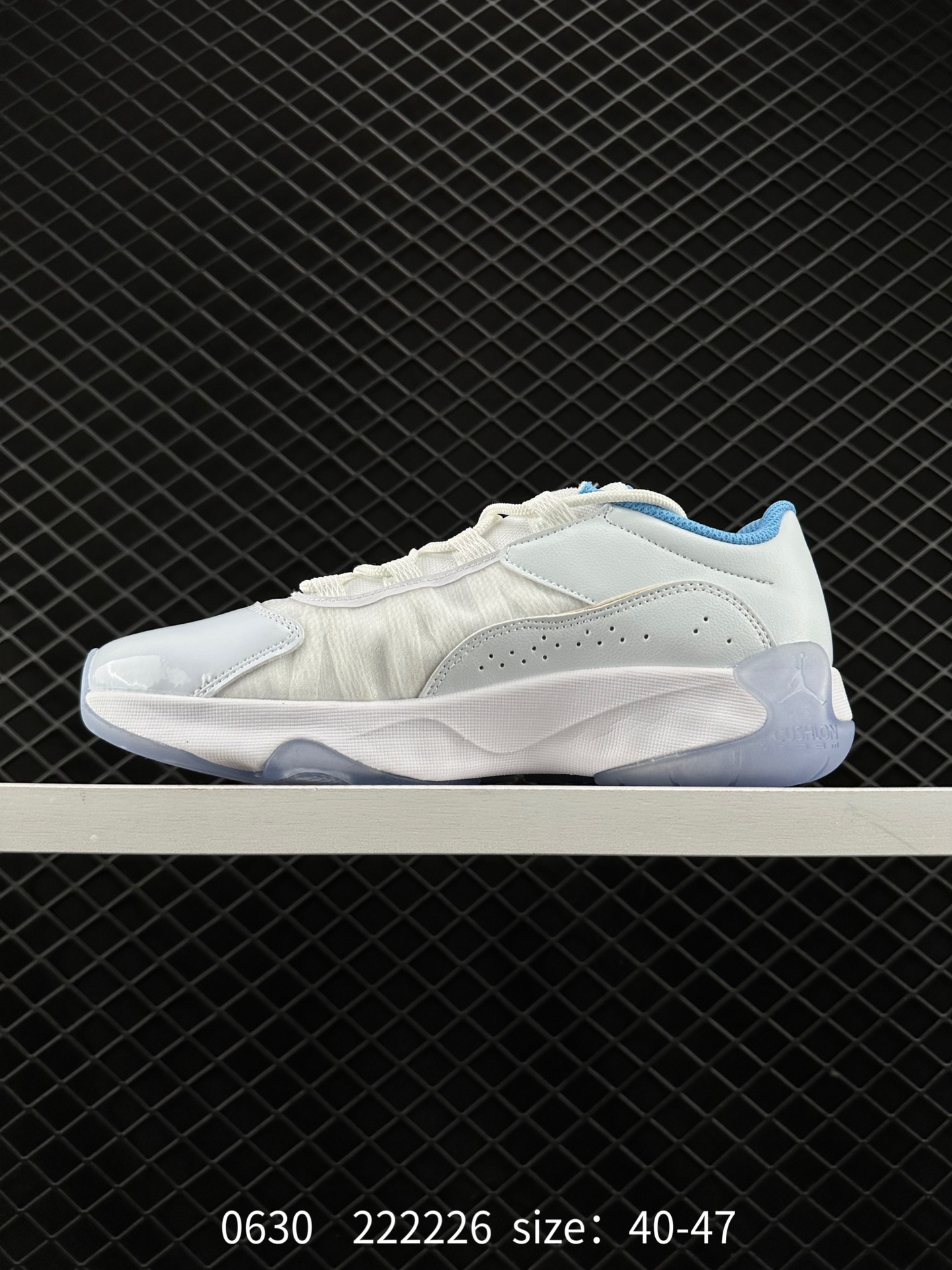 Nike Air Jordan 11 Retro Low”Concord“